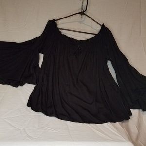 GS Love Off Shoulder Blouse